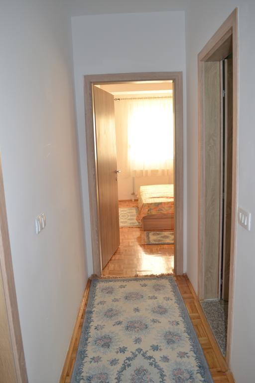 Apartment Gashi Pristina Eksteriør billede