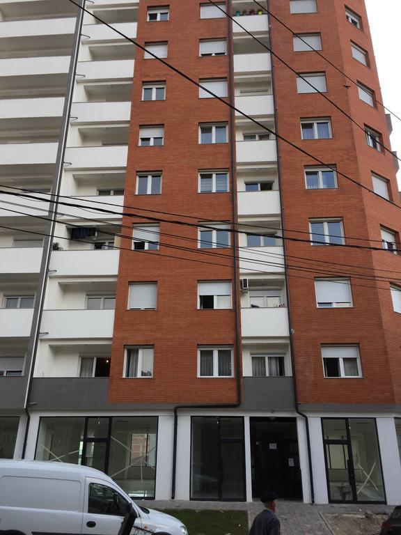 Apartment Gashi Pristina Eksteriør billede